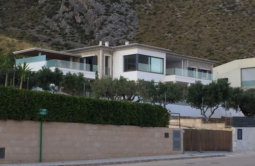 Puerto de Pollensa Villa | Exquisita, villa de lujo con impresionantes vistas panorámicas de la costa y de montaña
