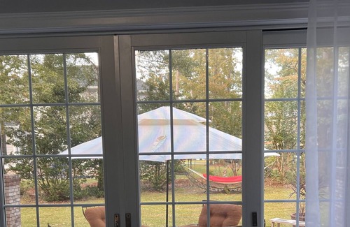 Murrells Inlet Casa | Exquisite Luxury, 10 Mins to Restaurants, Beach, and River in Gated Community
