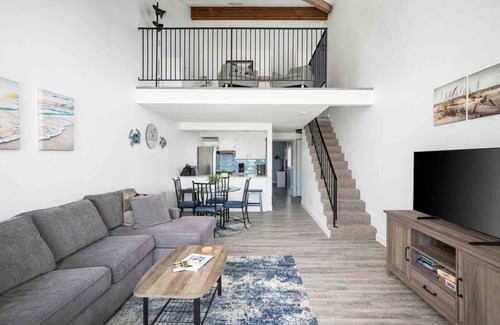 Rockaway Beach Condominio | Great Deals on Summer Stays!