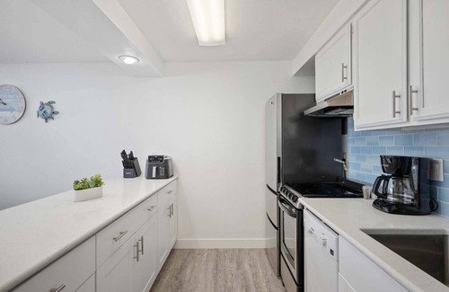Rockaway Beach Condominio | Great Deals on Summer Stays!