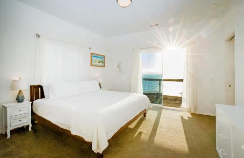 Shelter Cove Apartamento | Exquisite Oceanview! by OceanviewHotTubs Oceanfront! Shelter Cove, CA Tesla EV station