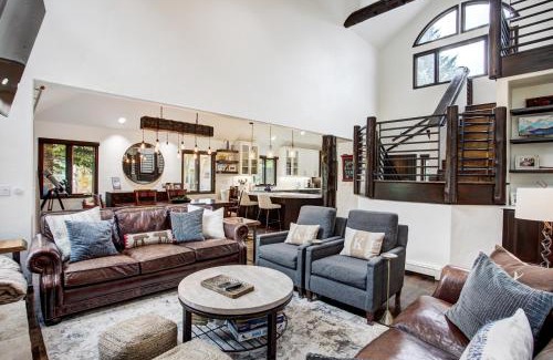 Edwards Casa | Exquisite, Private Mountain Home Retreat home