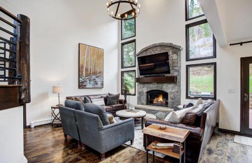 Edwards Casa | Exquisite, Private Mountain Home Retreat home