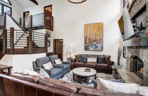 Edwards Casa | Exquisite, Private Mountain Home Retreat home