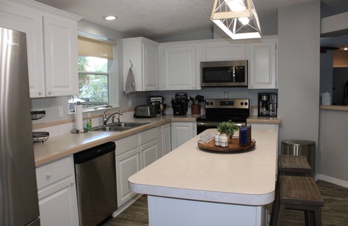 Crystal River Casa | Exquisite riverfront home in Ozello Keys with private dock. Sleeps 10.