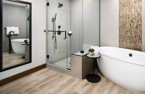 The Highlands Casa | Exquisite Upscale Oasis · Ski Resort