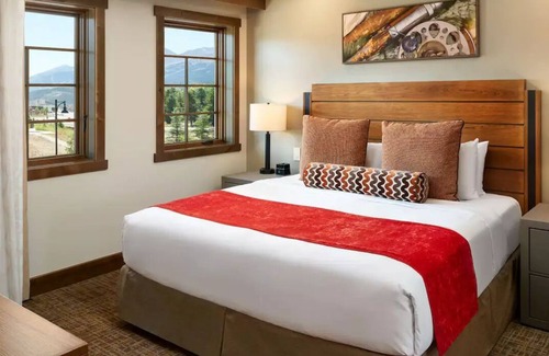 The Highlands Casa | Exquisite Upscale Oasis · Ski Resort