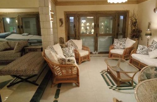 Borg el Arab Casa | Exquisite Vacation Home at Zomoroda Village - North Coast