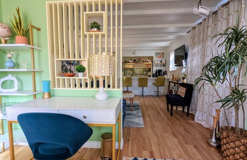 Vista Apartamento | Extended Stay! 2 Bedroom/1 bath/Sleeps 6