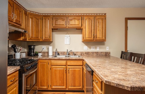 Kanawha City Apartamento | Extended Stay, 3 bed, 2 bath, family friendly.