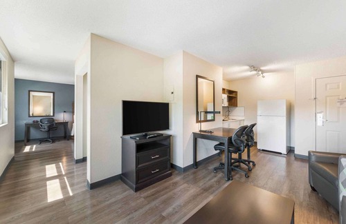 Doral Hotel | Extended Stay America Premier Suites - Miami - Airport - Doral - 25th Street