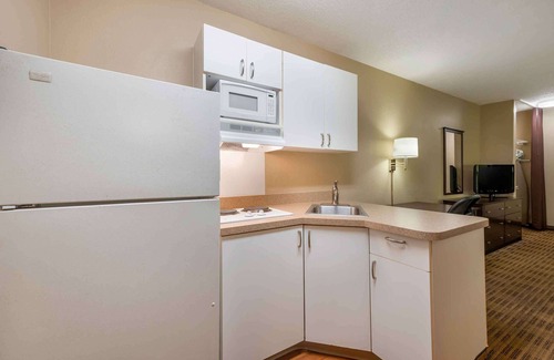Orange Prairie Hotel | Extended Stay America Select Suites - Peoria - North