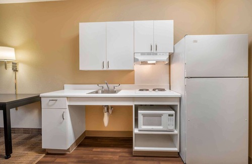 Orange Prairie Hotel | Extended Stay America Select Suites - Peoria - North