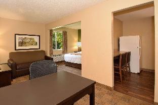 Florida Center Hotel | Extended Stay America Suites - Orlando - Orlando Theme Parks - Vineland Rd