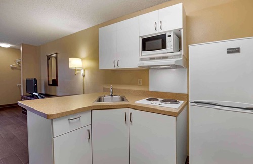 Central Oklahoma City Hotel | Extended Stay America Suites Oklahoma City NW Expressway