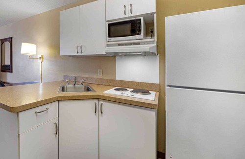 Central Oklahoma City Hotel | Extended Stay America Suites Oklahoma City NW Expressway