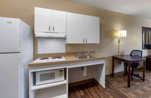 Central Oklahoma City Hotel | Extended Stay America Suites Oklahoma City NW Expressway