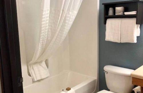 Callaway Hotel | Extended Stay America Select Suites - Panama City - Callaway