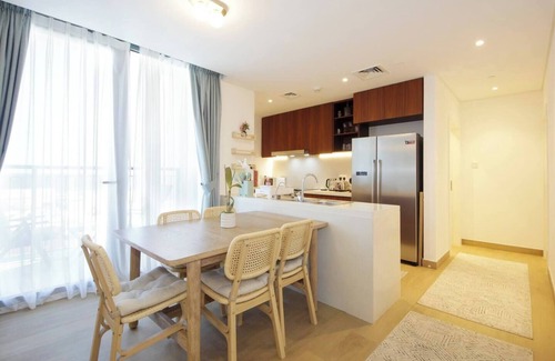 Jumeira 1 Apartamento | Extraordinary Apartment in Le Pont 1