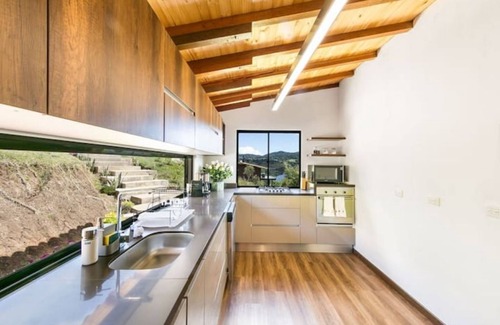 Choconta Cabaña | Extraordinaria casa en medio del embalse del sisga