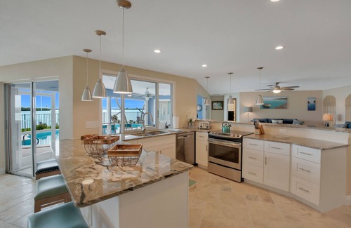 Marco Island Casa | Vista extraordinaria, diferente a cualquier otro en Marco Island! Acceso directo y vida salvaje única