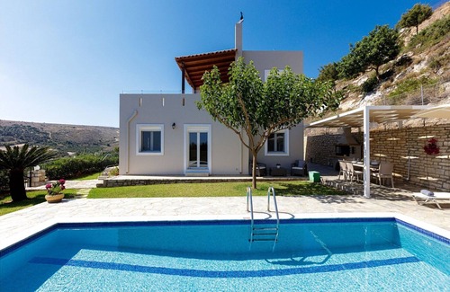 Agia Triada Villa | Extravagant Crete Villa | Villa Zenith I | Private Pool and Outdoor Amenities | 3 Bedrooms | Ideal for Families | Agia Triada