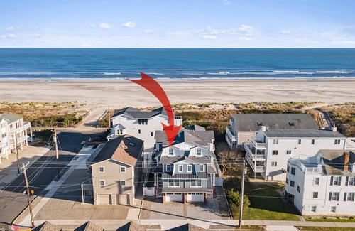 Sea Isle City Casa | EXTREMELY WELL KEPT TOWNHOUSE