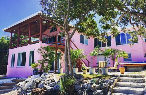 Hartswell Casa | Exuma Hermosa casa frente al mar con muelle en el magnífico puerto de Moriah.