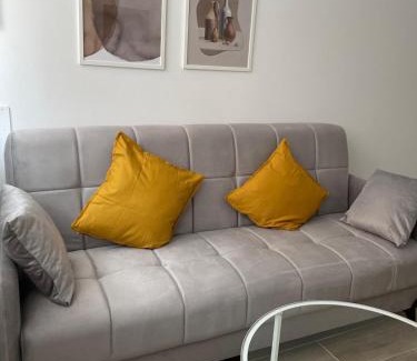 San Blas-Canillejas Apartamento | Exyca Metropolitano