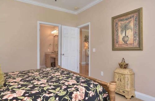 Tranquil Harbour Casa | "Eye Candy" 3 habitaciones / 2. 5 BA Water View Home-Boat Rampa al otro lado de la calle-Sleeps 6