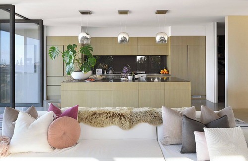 Sunrise Beach Casa | Eyrie House