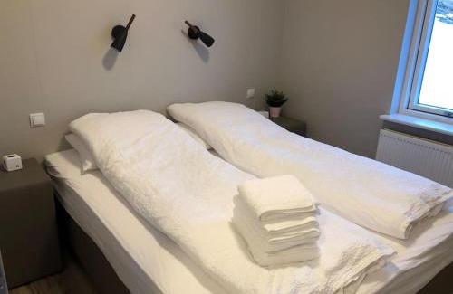 Selfoss Casa | EYVÍK Cottages - Private HOT TUB!