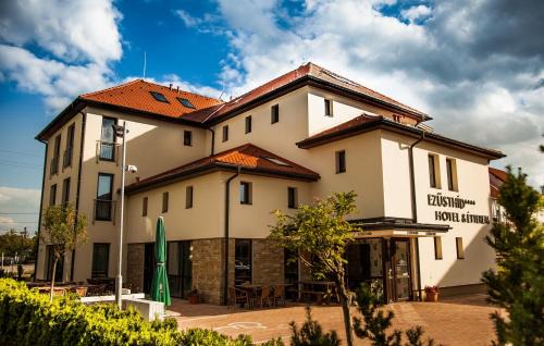 Veszprem Hotel | Ezüsthíd Hotel