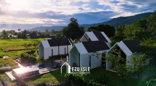 Kampung Lubok Setol Cabina | Ezu Isle Langkawi Pool Villa