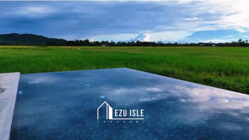 Kampung Lubok Setol Cabina | Ezu Isle Langkawi Pool Villa