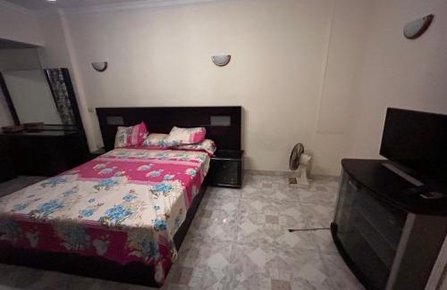Nasr City Apartamento | Ezzat Salama Abbas Al Akkad Hotel