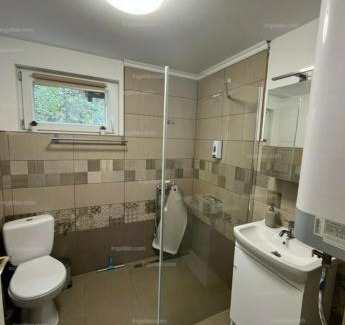 Tass Apartamento | Félholdas Pagony Tass A apartman