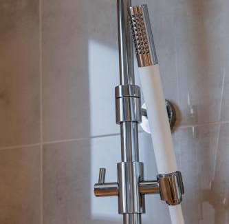 Huskvarna Apartamento | Förstklassig bekvämlighet!