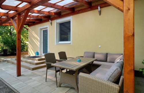 Balatonudvari Casa | Fövenyes House