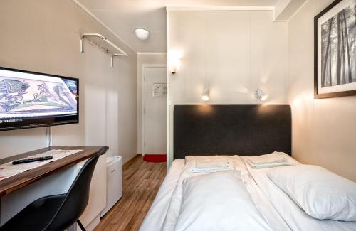 Forde Casa | Førde Gjestehus og Camping