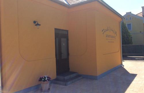 Balatonfured Apartamento | Füredi Virág Villa