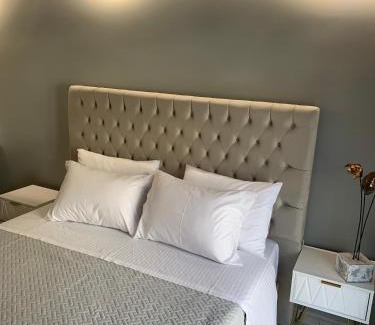 Spata-Artemida Apartamento | F K Apartments
