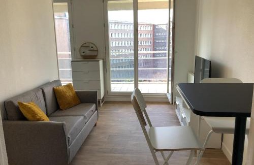 Sablon - Trudaine Apartamento | F1 avec vue dégagée, 6 m2 terrasse, Wi-Fi