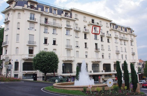 Chatel-Guyon Apartamento | F1 FACE TO THE THERMAL PARK pets welcome!