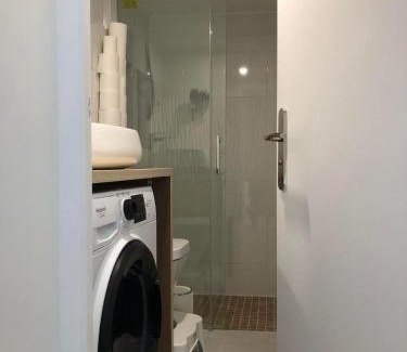 Bourg-la-Reine Apartamento | F2 équipé, 15mn de Paris, parking, climatisation