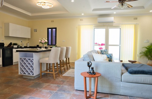 Lusaka Apartamento | F2 - Apartment with Inverter, Gym, Washer/Dryer, Wifi, Pavilion - Ibex Meanwood