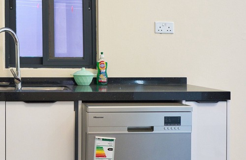 Lusaka Apartamento | F2 - Apartment with Inverter, Gym, Washer/Dryer, Wifi, Pavilion - Ibex Meanwood