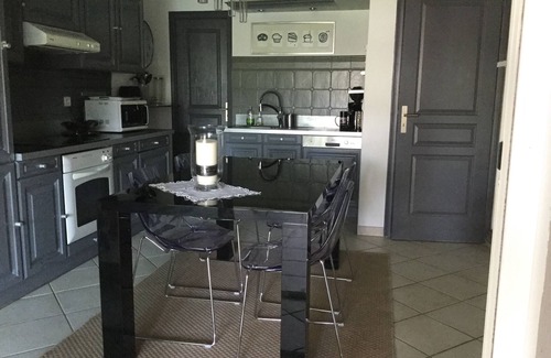 Borgo Apartamento | Apartamento F3 villa planta baja amueblado