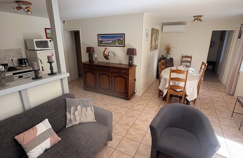 Cambo-les-Bains Apartamento | F3 apartment near the center with private garden