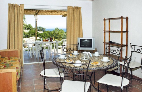 Favone Casa | F3 Charme by Interhome
